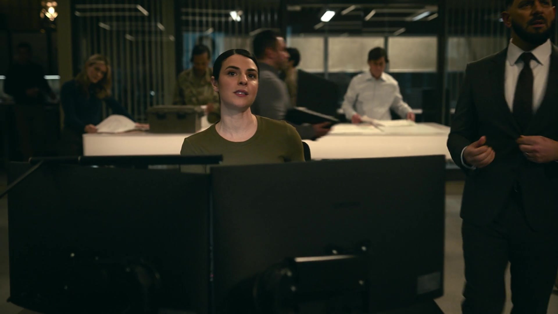 melissaroxburgharchives_thehuntingparty_2x13_caps_0021.jpg