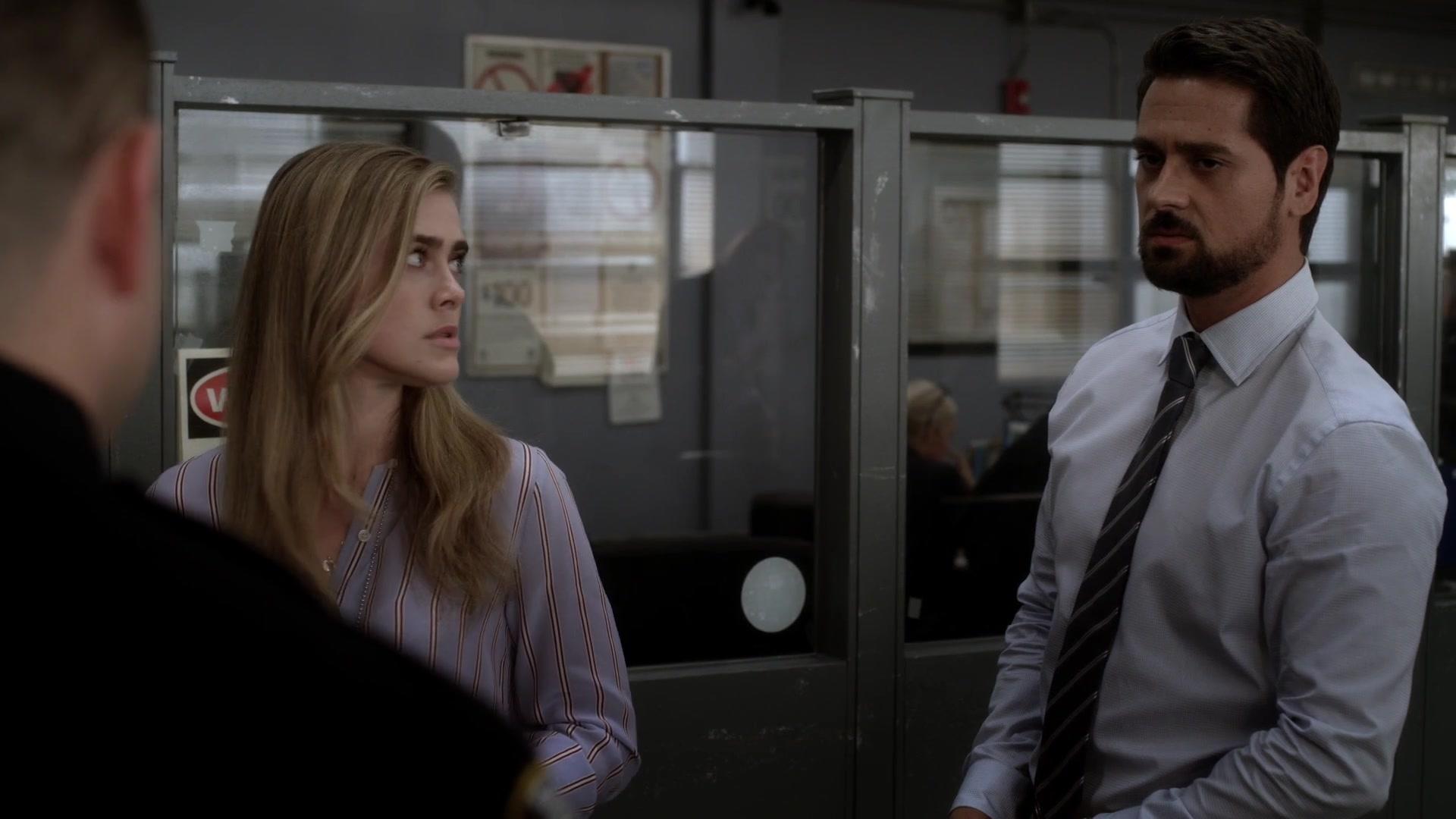 1x07_1223.jpg