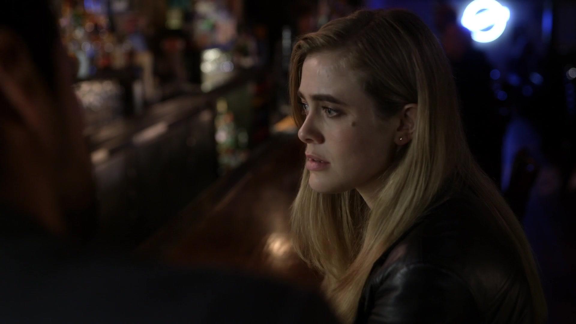 1x08_1233.jpg