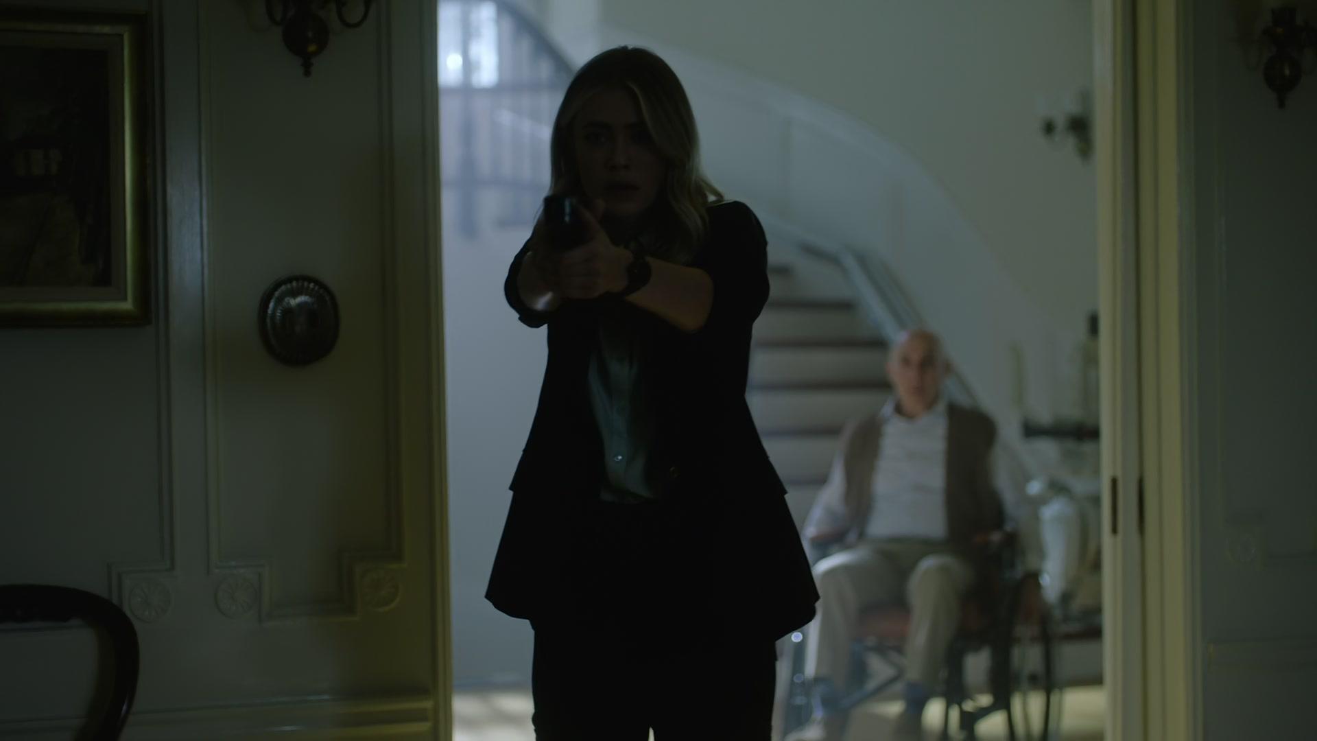 1x02_2233.jpg