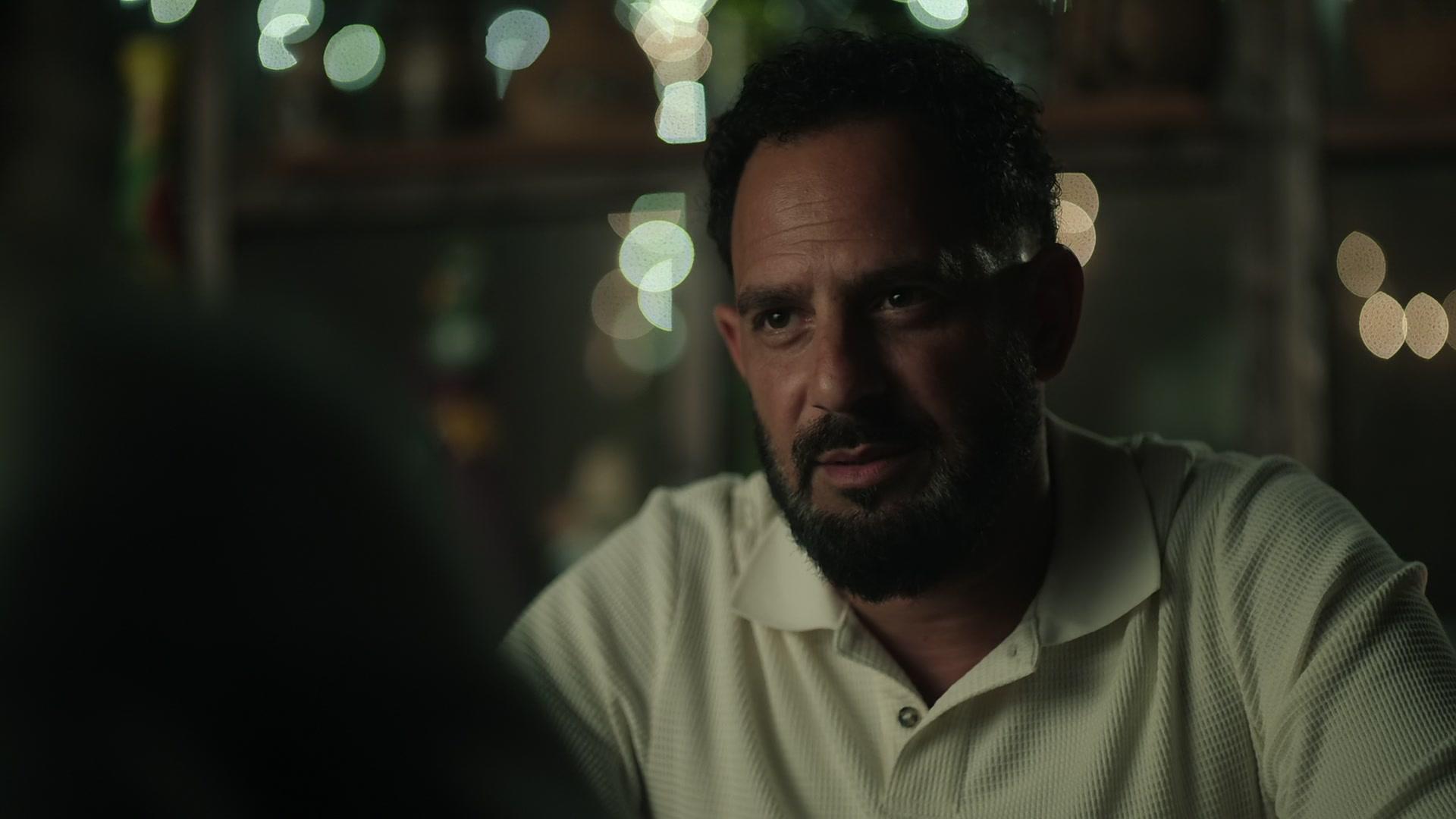 1x02_2699.jpg 1x02_2699.jpg