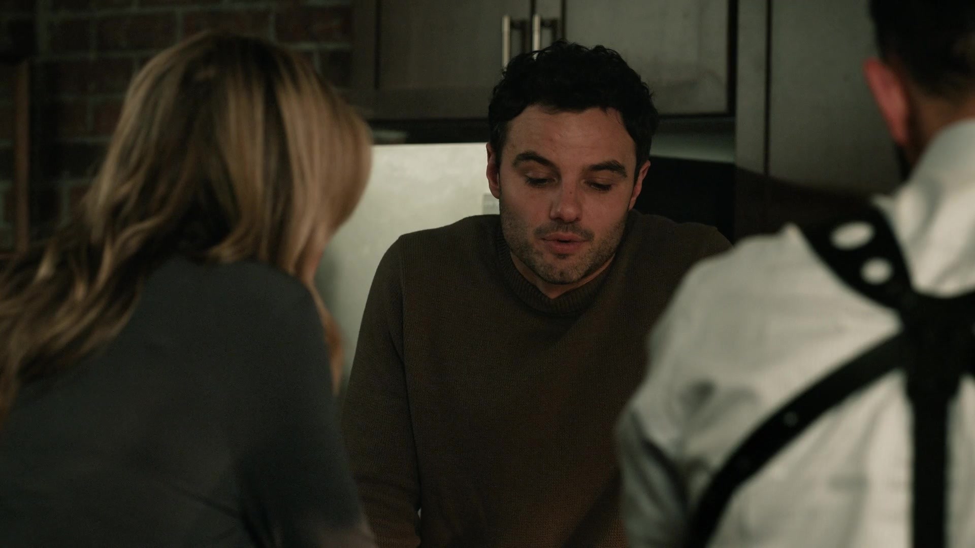 melissaroxburgharchives_thehuntingparty_3x08_caps_0029.jpg