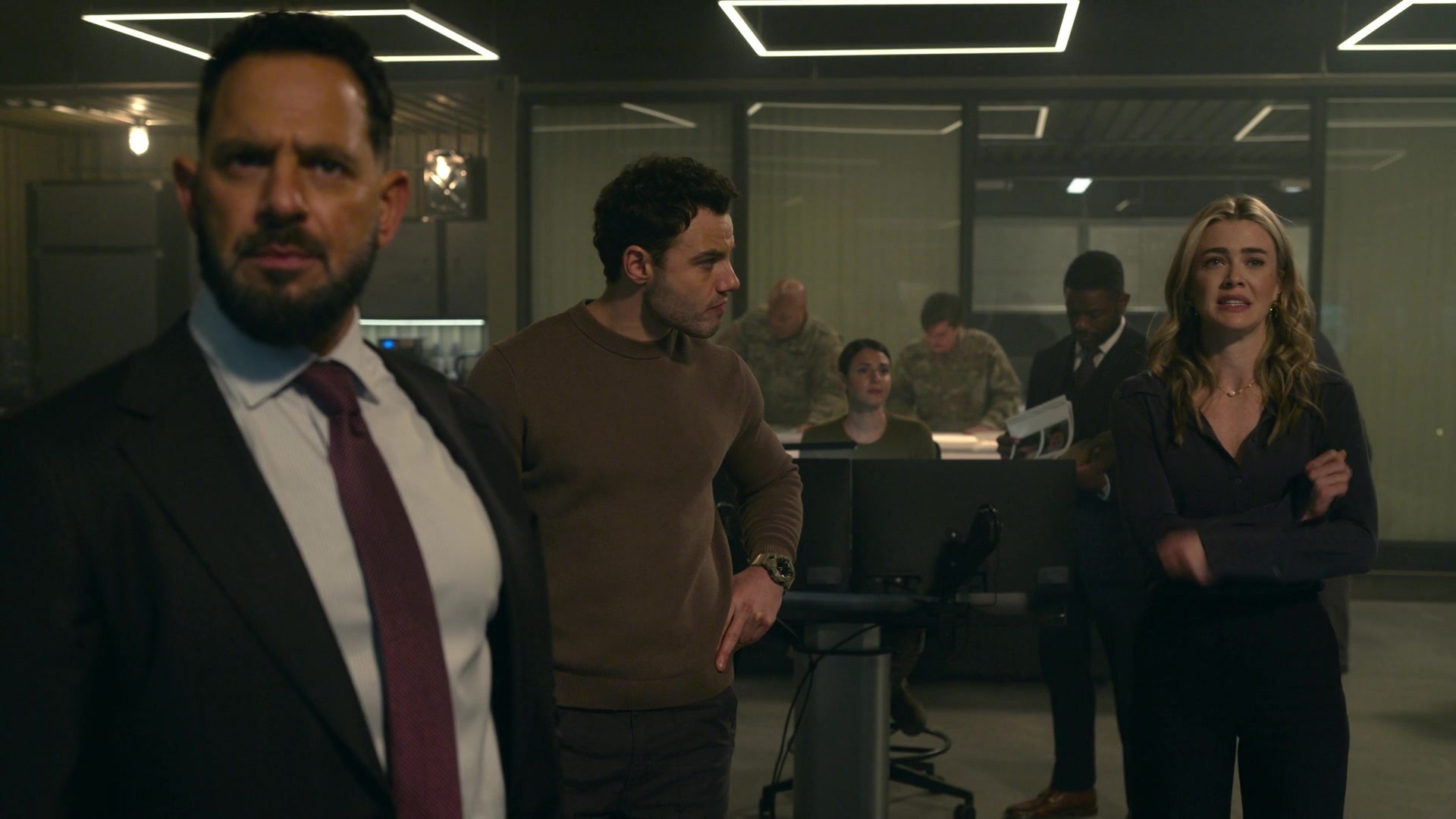 melissaroxburgharchives_thehuntingparty_3x08_caps_0071.jpg