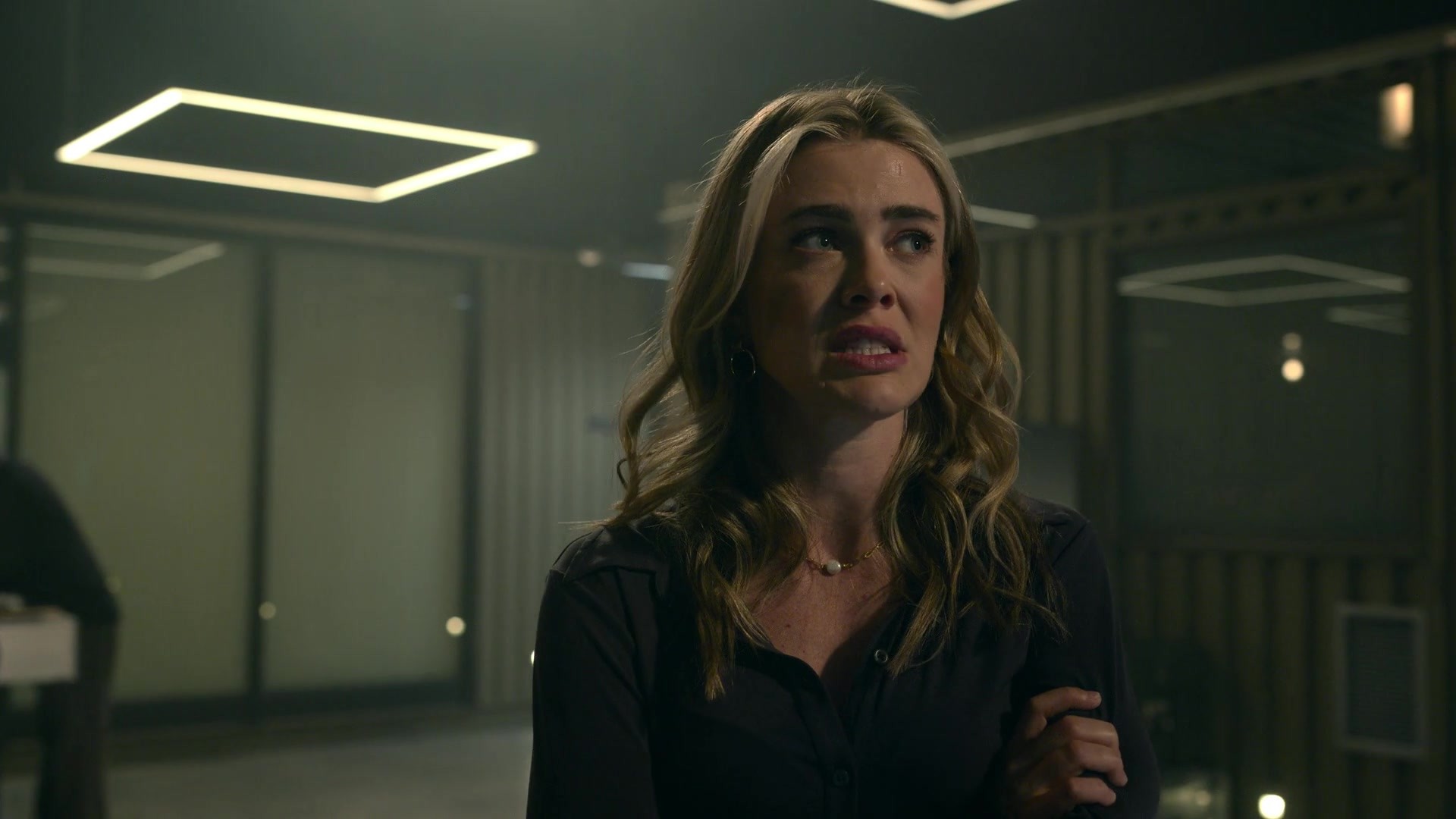 melissaroxburgharchives_thehuntingparty_3x08_caps_0099.jpg