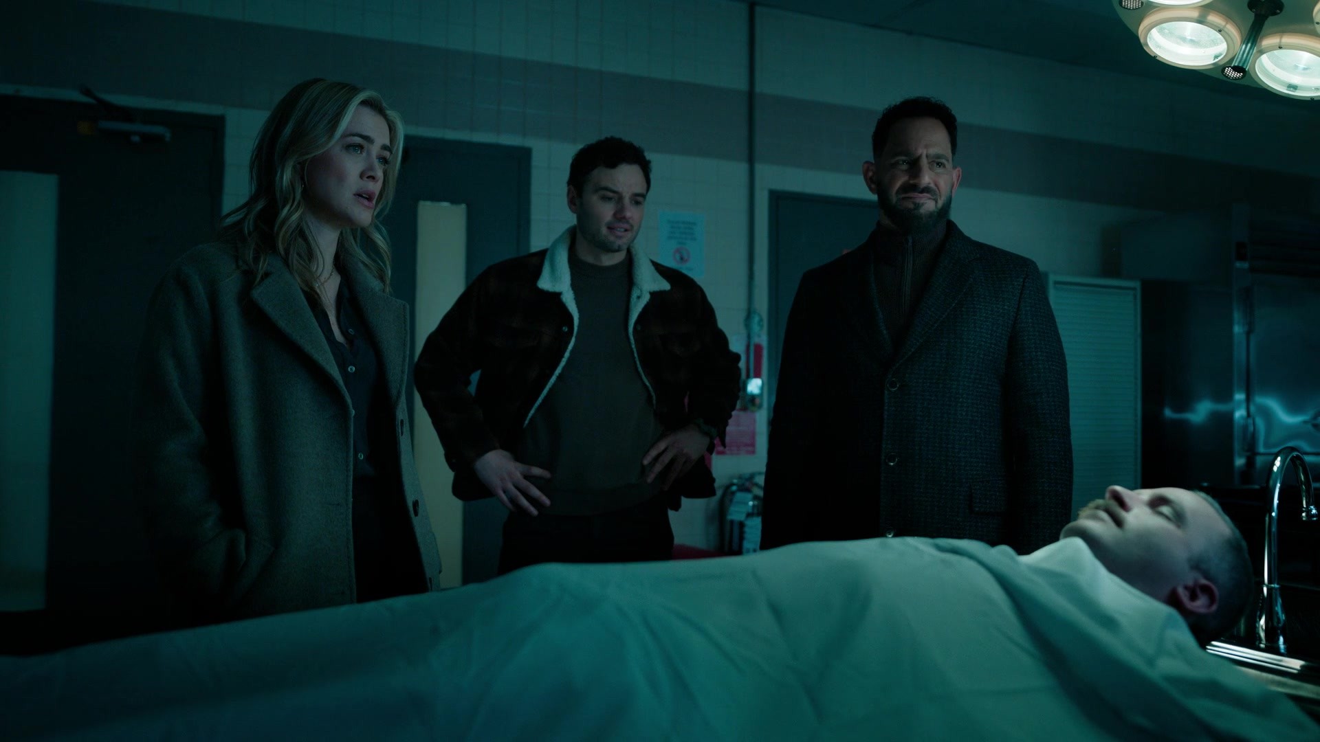 melissaroxburgharchives_thehuntingparty_3x08_caps_0153.jpg