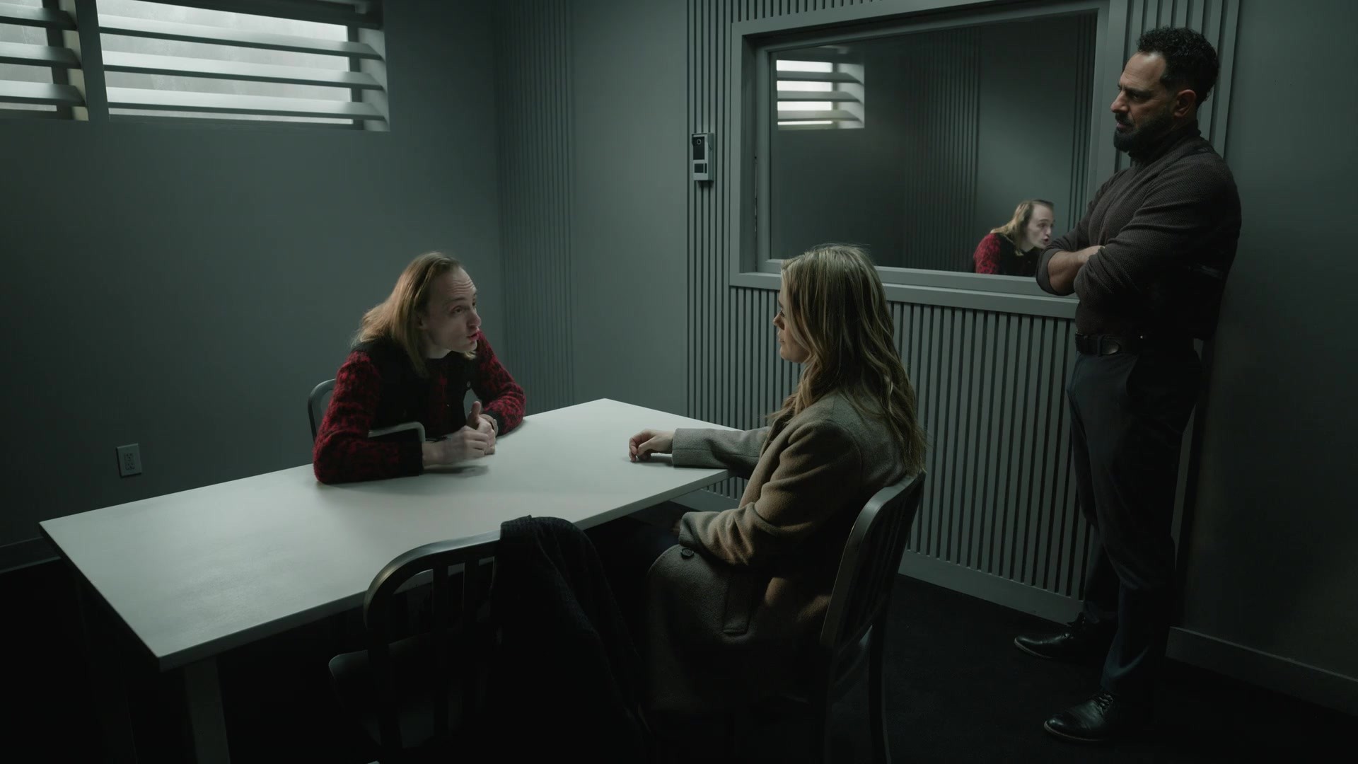 melissaroxburgharchives_thehuntingparty_3x08_caps_0187.jpg