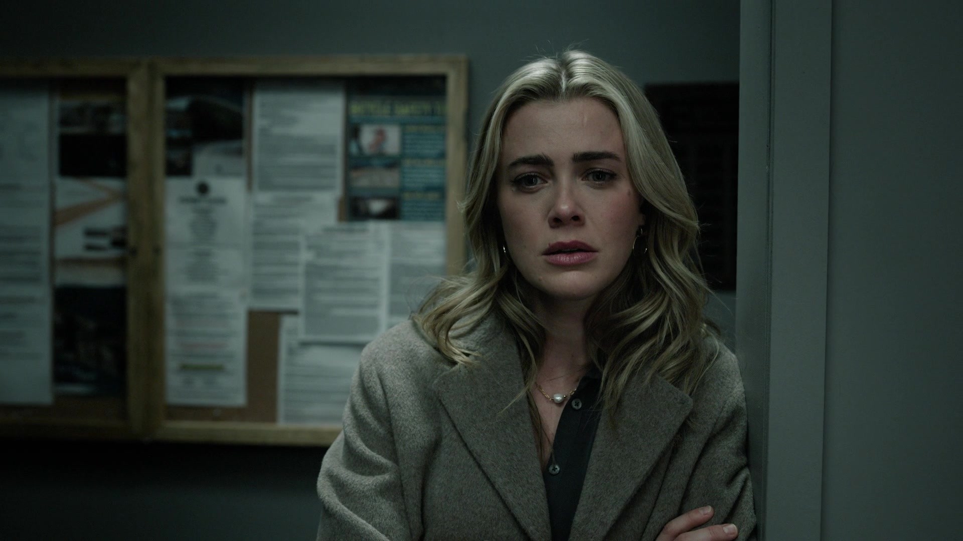melissaroxburgharchives_thehuntingparty_3x08_caps_0226.jpg