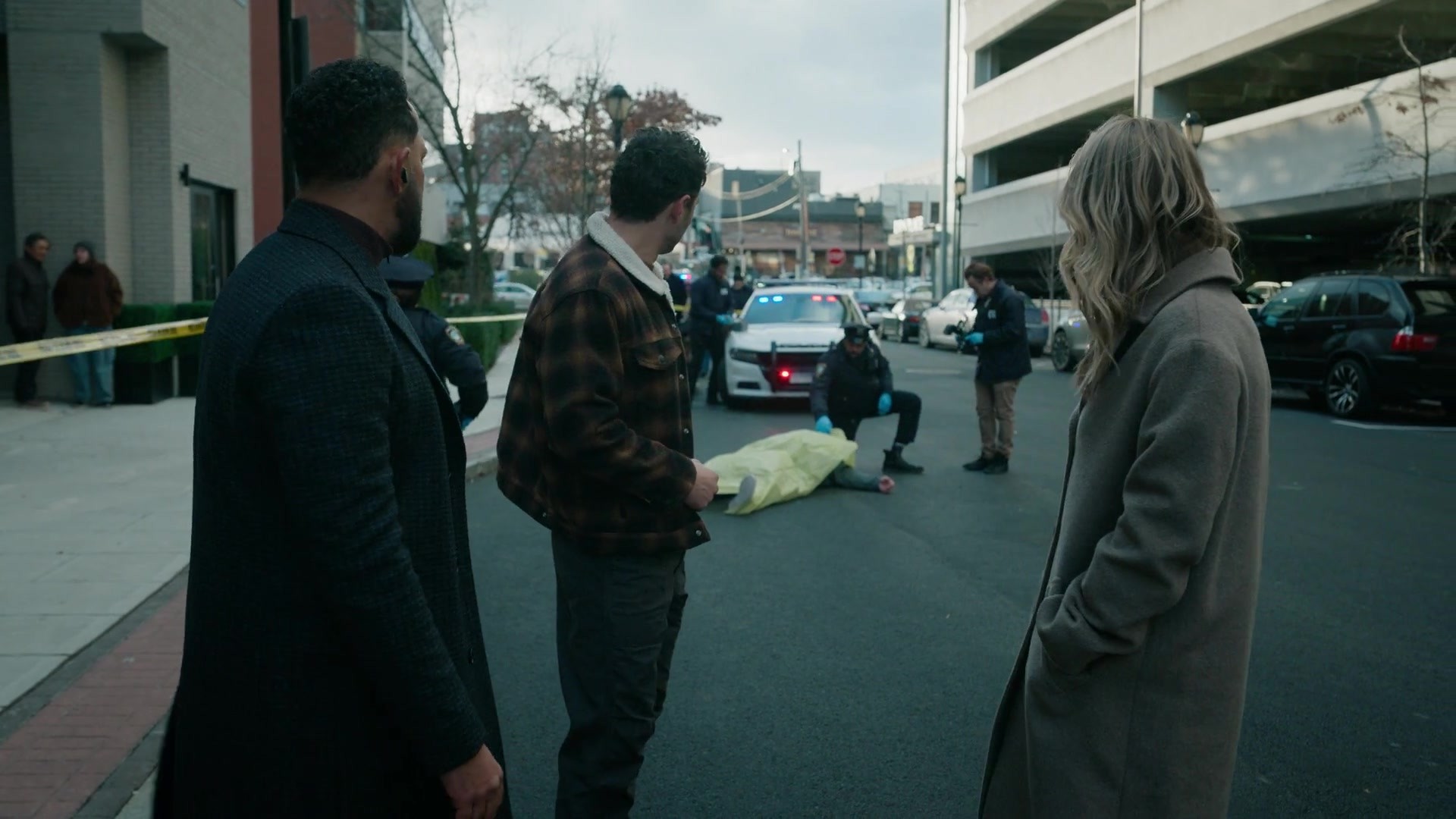 melissaroxburgharchives_thehuntingparty_3x08_caps_0328.jpg