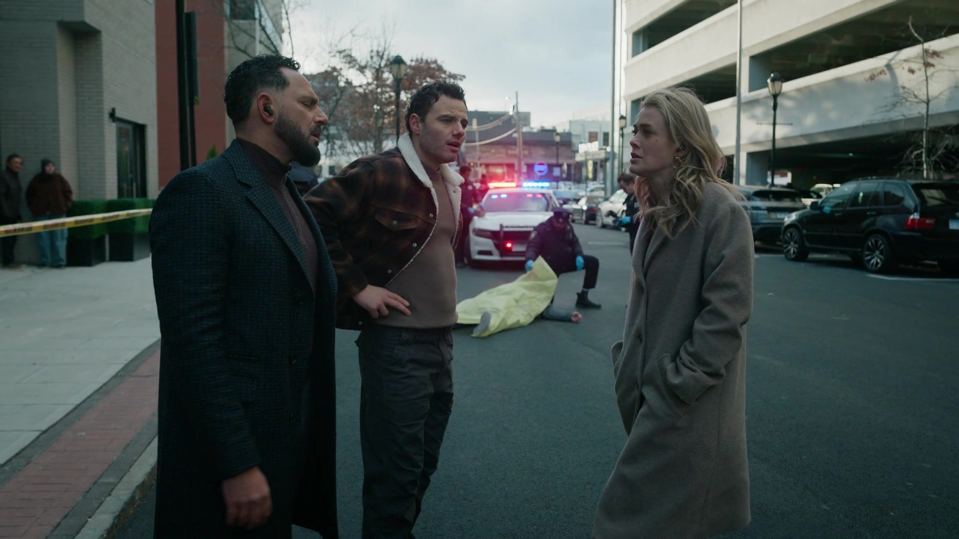 melissaroxburgharchives_thehuntingparty_3x08_caps_0329.jpg