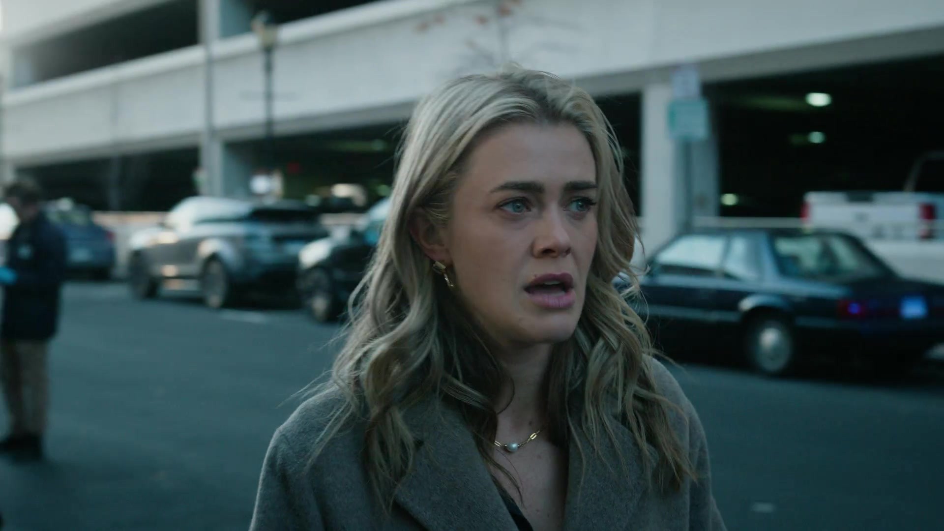 melissaroxburgharchives_thehuntingparty_3x08_caps_0334.jpg