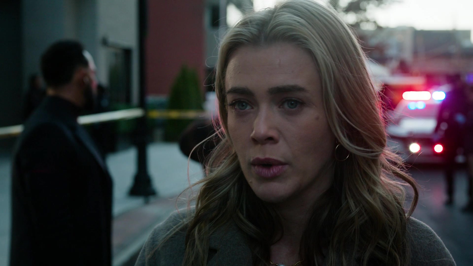 melissaroxburgharchives_thehuntingparty_3x08_caps_0339.jpg