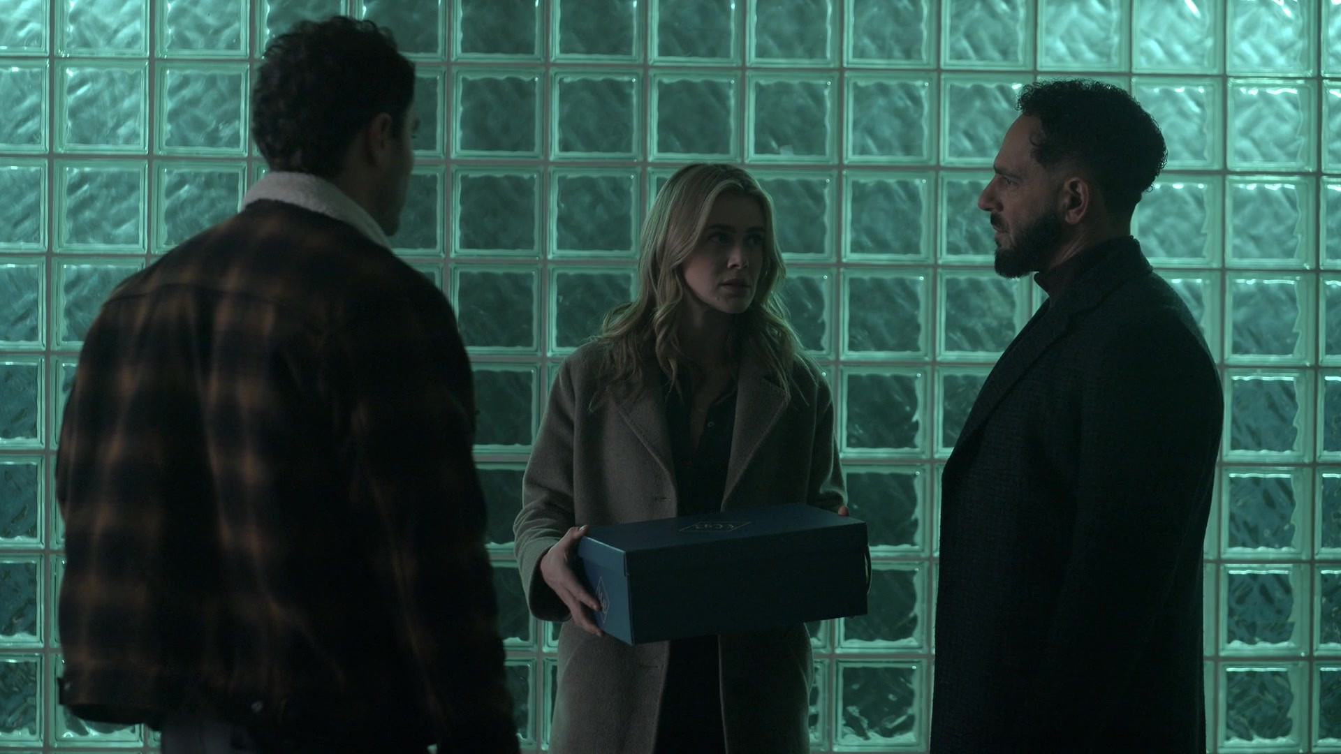 melissaroxburgharchives_thehuntingparty_3x08_caps_0538.jpg