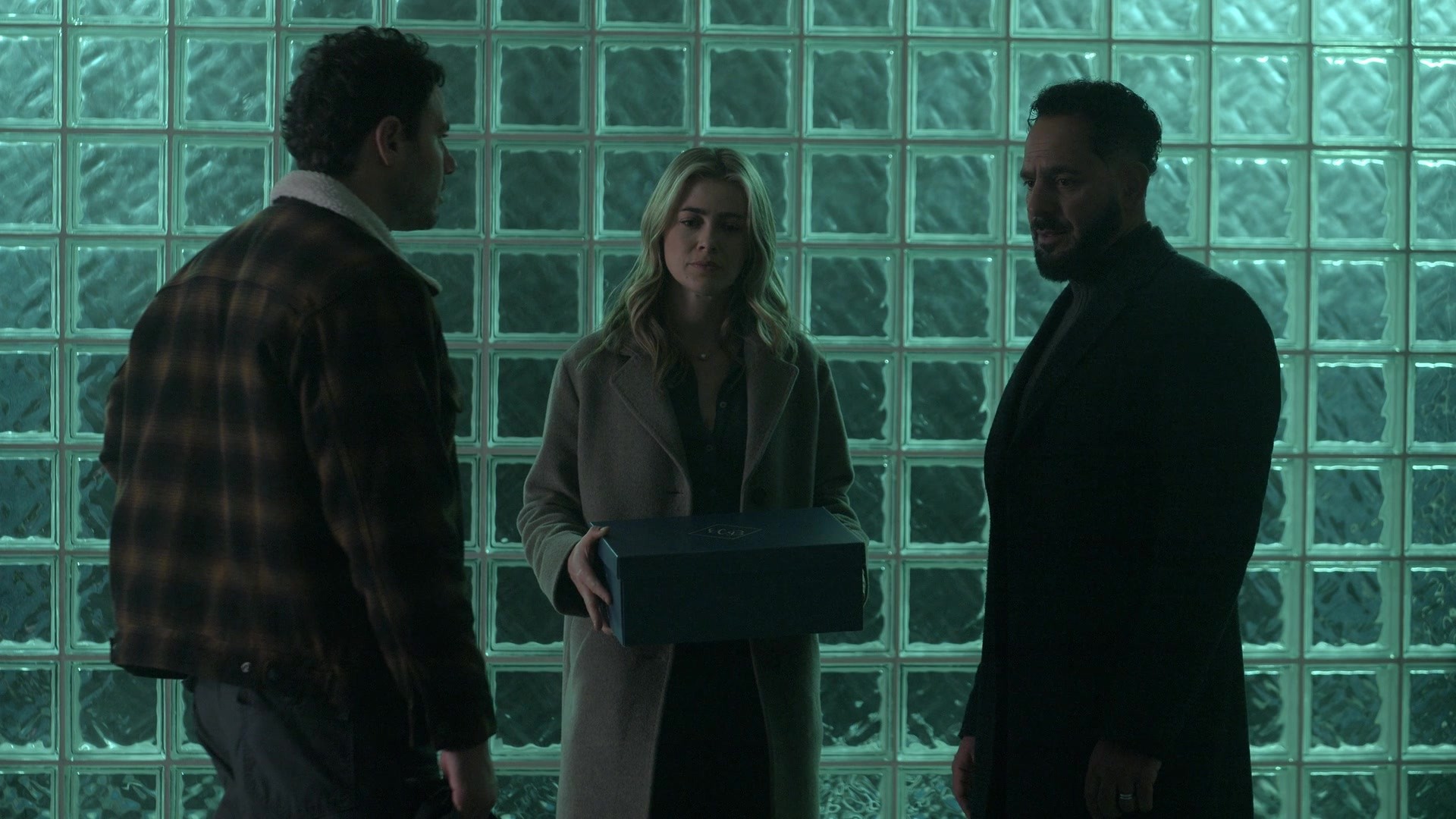melissaroxburgharchives_thehuntingparty_3x08_caps_0541.jpg