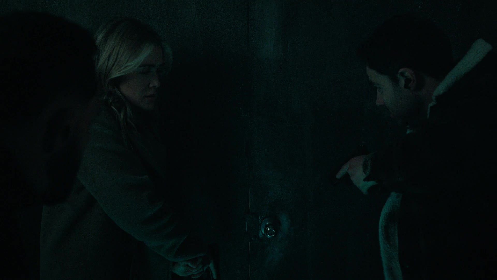 melissaroxburgharchives_thehuntingparty_3x08_caps_0550.jpg