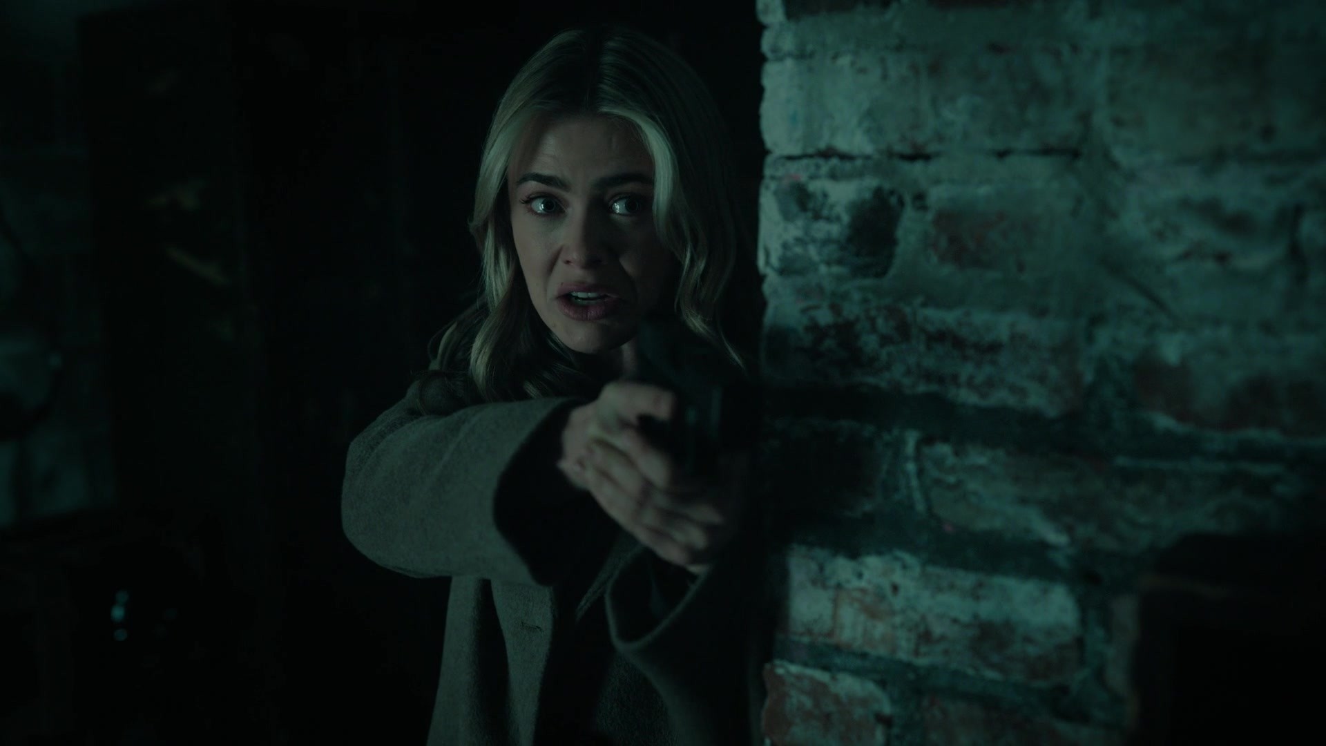 melissaroxburgharchives_thehuntingparty_3x08_caps_0575.jpg