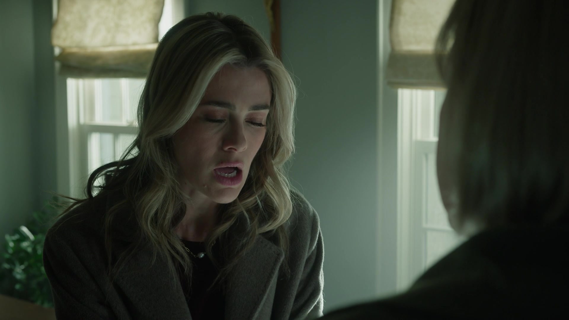 melissaroxburgharchives_thehuntingparty_2x09_caps_0171.jpg