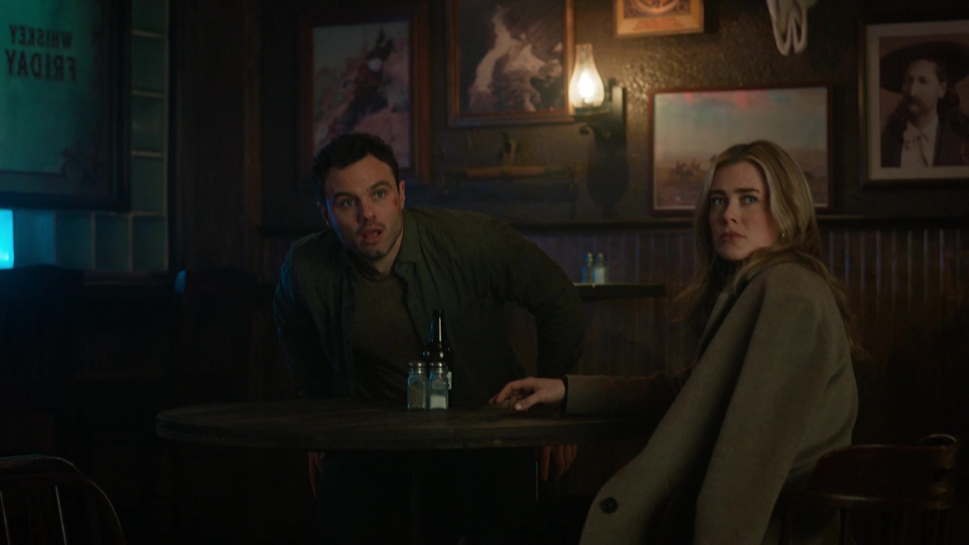melissaroxburgharchives_thehuntingparty_2x13_caps_0497.jpg
